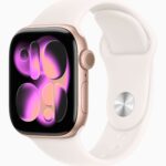 اپل واچ سری 11 سایز 42 میلیمتری رنگ بدنه رزگلد با رنگ بند رژگونه روشن